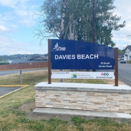 Need a place to cool off this summer? Davies Beach is only a 5 minute drive from us! Throw on some sunscreen, grab a floatie, and enjoy! #parkon20th #lakestevens #avenue5residential #thebestplaceishome #summer Instagram post from @parkon20th on June 22, 2021 15:02:04pm